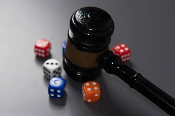 sinartoto app interface showing football betting markets and live dealer tables